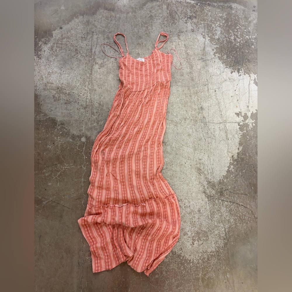 Sleeveless Striped Pink Maxi‎ Dress